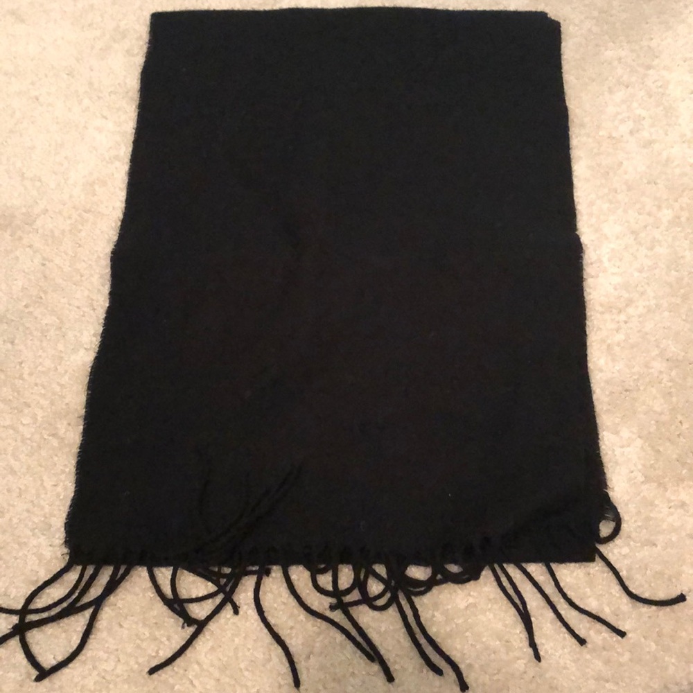 Black scarf for men